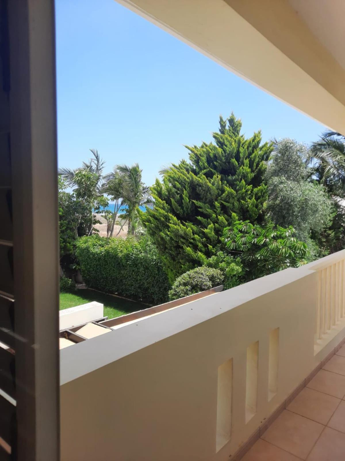 Villa Larnaca Bay Resort Oroklini Exterior foto